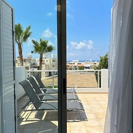 H&o Alina Sunset شقة